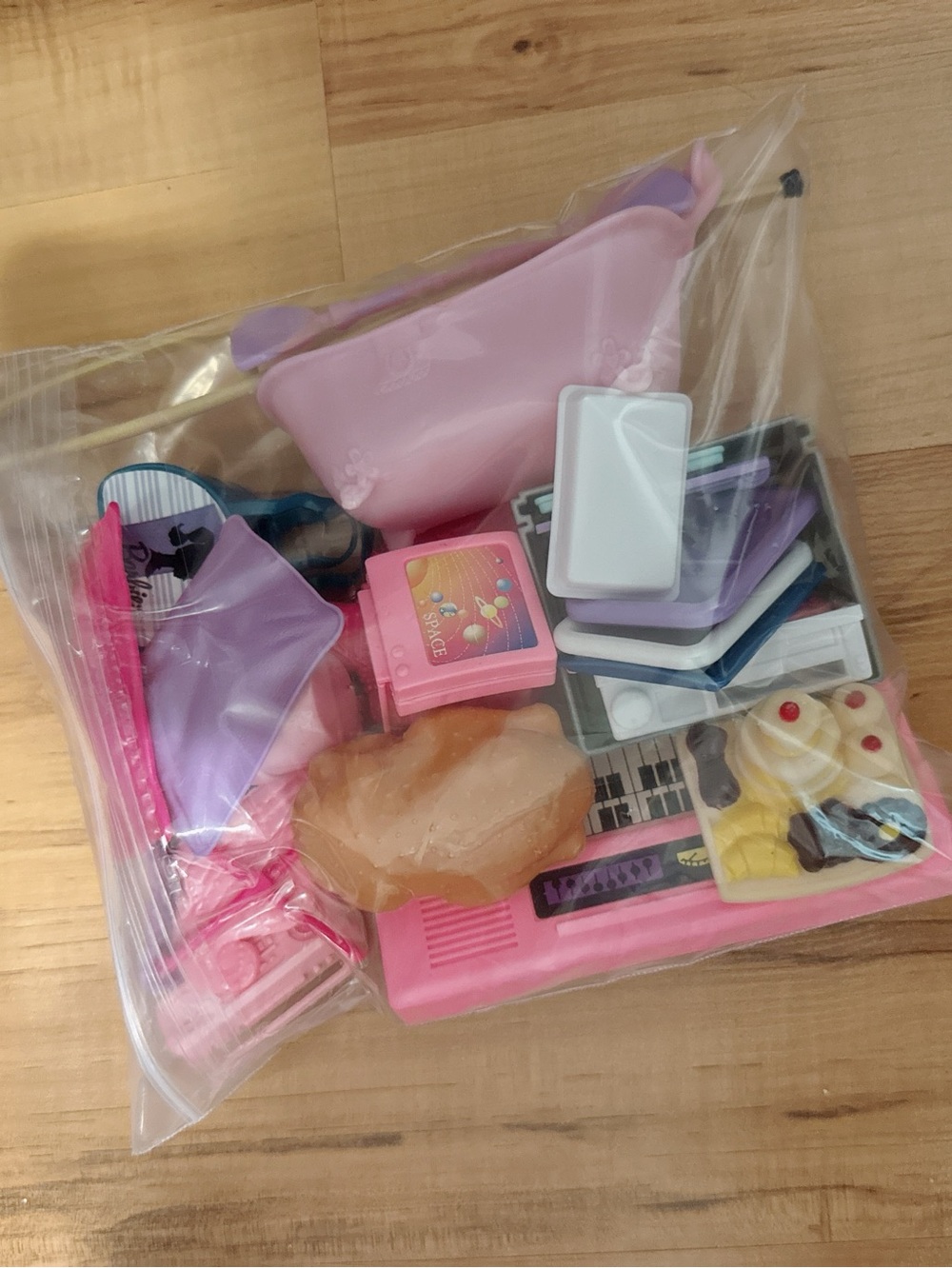 Barbie accessories